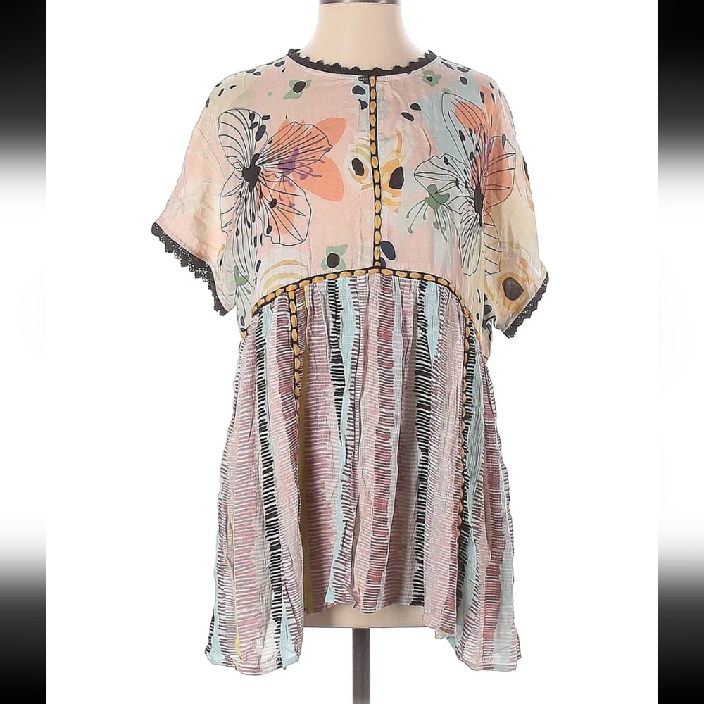 Nwt! Anthropologie floral embroidered boho blouse. Size Large